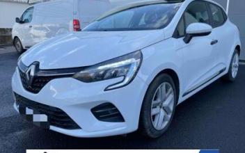 Renault clio v Saint-Herblain