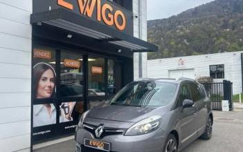 Renault Grand Scenic Le-Versoud