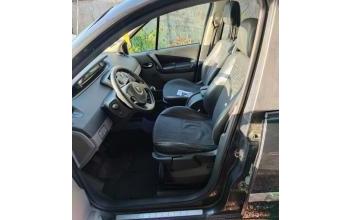 Renault grand scenic ii Bouttencourt