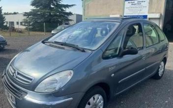 Citroen xsara Villeneuve-la-Guyard