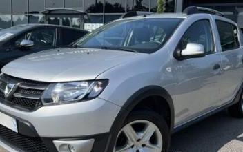 Dacia sandero Taverny