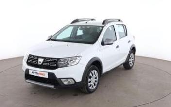 Dacia sandero Issy-les-Moulineaux