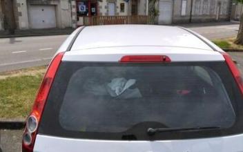 Ford fiesta Saint-Martial-le-Mont