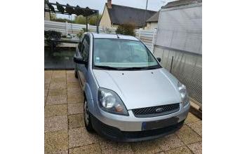 Ford fiesta Noyen-sur-Sarthe
