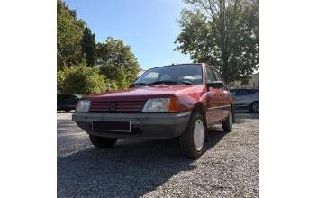 Peugeot 205 Rennes