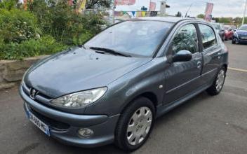 Peugeot 208 Sannois