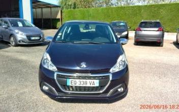 Peugeot 208 Saint-Nauphary