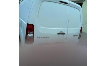 Peugeot partner Naujac-sur-Mer