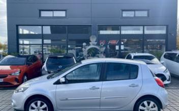 Renault Clio Nouvoitou