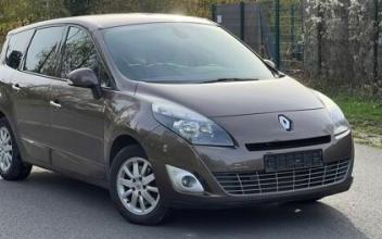 Renault grand scenic iii Saint-Laurent-de-la-Prée