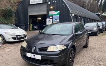 Renault Megane Sathonay-Camp