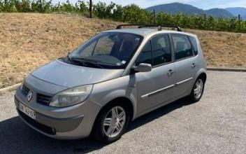 Renault scenic ii La-Terrasse