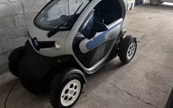 Renault Twizy Notre-Dame-de-Cenilly