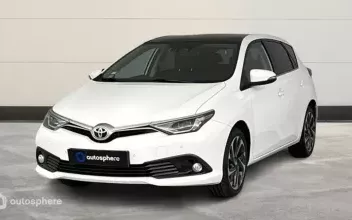 Toyota Auris Petite-Forêt