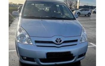 Toyota corolla verso Vivy